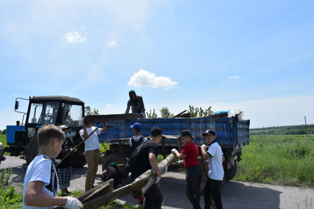 Предоставлено Молодёжным клубом РГО на базе Подгоренского лицея имени Н.А. Белозорова Предоставлено Молодёжным клубом РГО на базе Подгоренского лицея имени Н.А. Белозорова