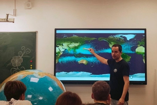 Географическая смена в Региональном центре "Галактика64" Географическая смена в Региональном центре "Галактика64"