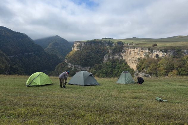 Ислам Шогенов Ислам Шогенов