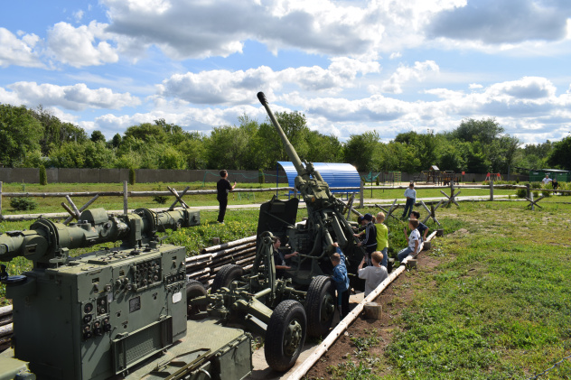 Экскурсия в парк "Патриот" Экскурсия в парк "Патриот"