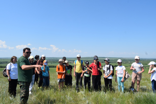 Михаил Овчаренко Михаил Овчаренко