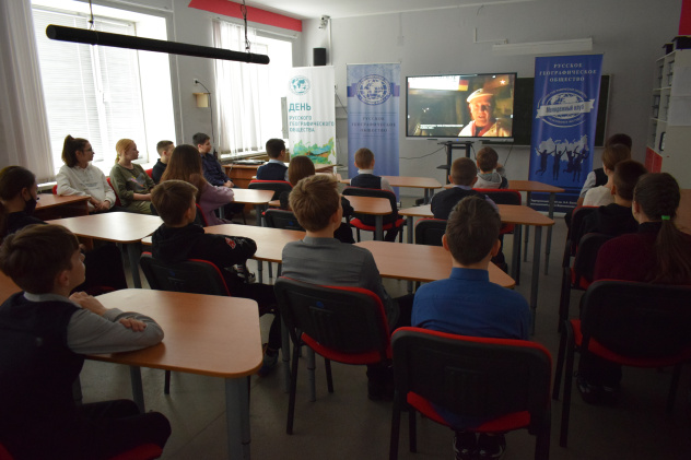 Кинопоказ "Ю. Сенкевич" Кинопоказ "Ю. Сенкевич"