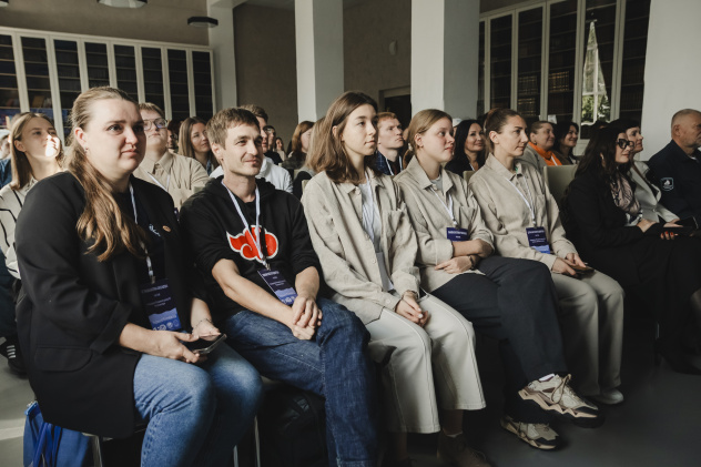 Людмила Карпецкая Людмила Карпецкая