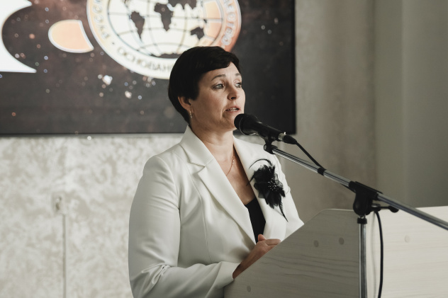 Людмила Карпецкая Людмила Карпецкая