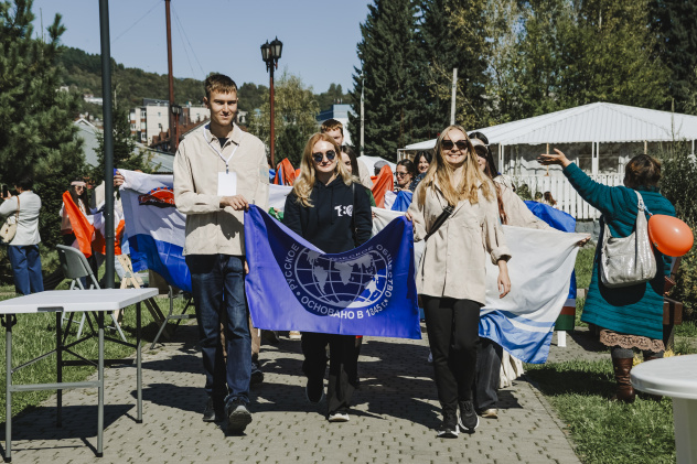 Людмила Карпецкая Людмила Карпецкая