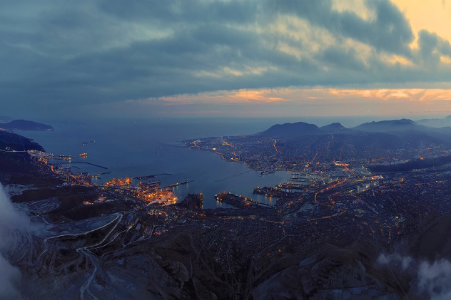 Под натиском стихии Под натиском стихии