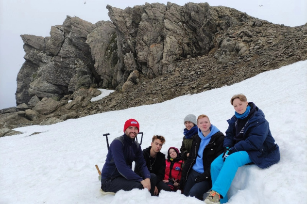 Участники гидрометеорологической группы экспедиции Участники гидрометеорологической группы экспедиции