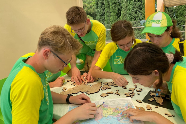 участники профильной смены участники профильной смены