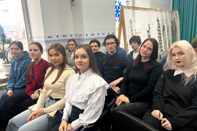 На встрече с врио министра экологии Дмитрием Сомовым На встрече с врио министра экологии Дмитрием Сомовым