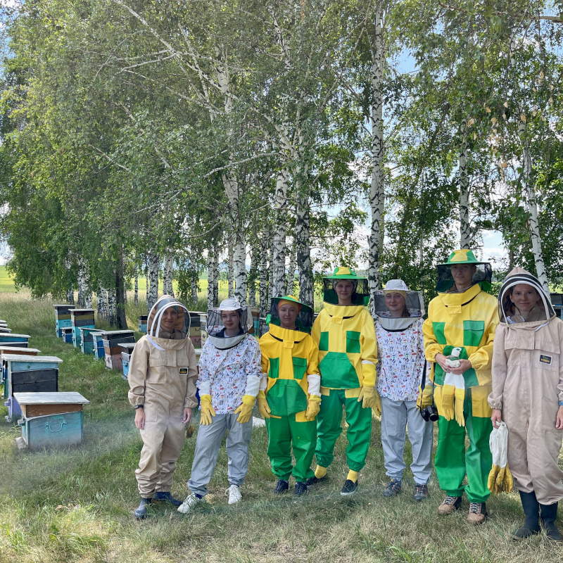 Школа молодого пчеловода Школа молодого пчеловода