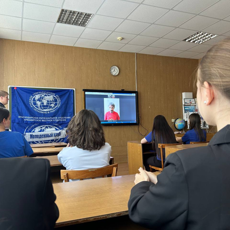 Кинолекторий и встреча с историком-реконструктором Игорем Андриановым