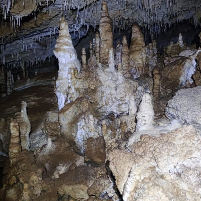 Пещера Пещера