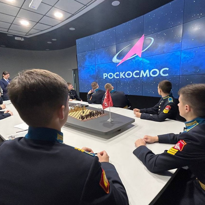 Активисты 7 курса молодежного клуба "Гиперборея" на Географическом диктанте-2024