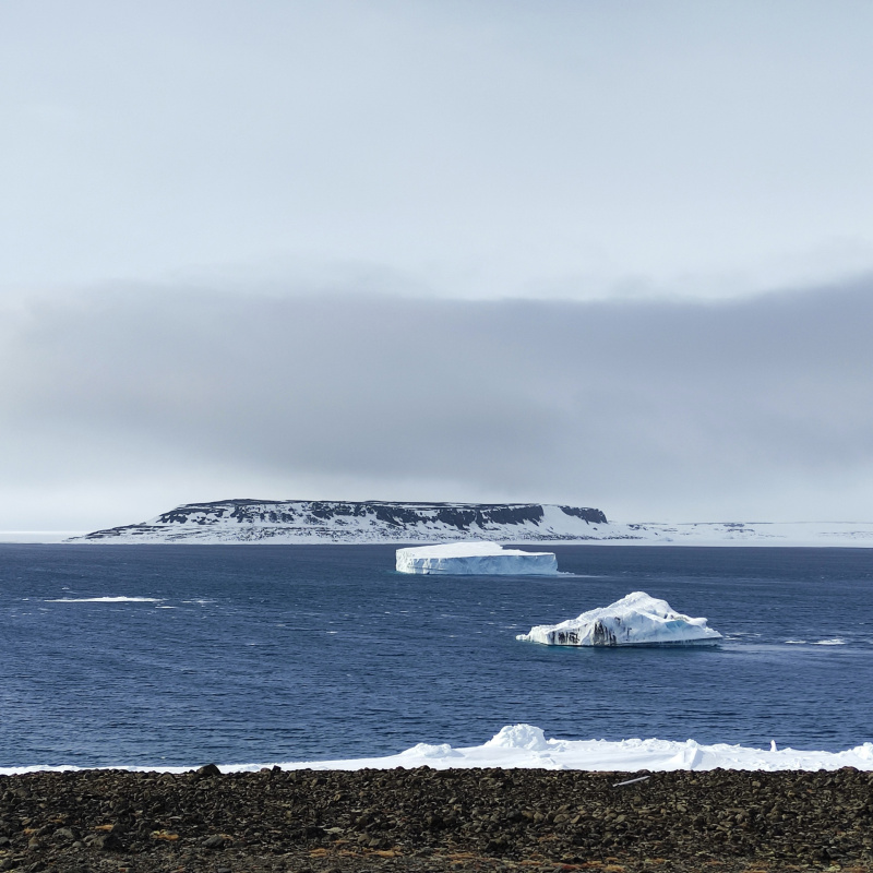 Бухта Тихая