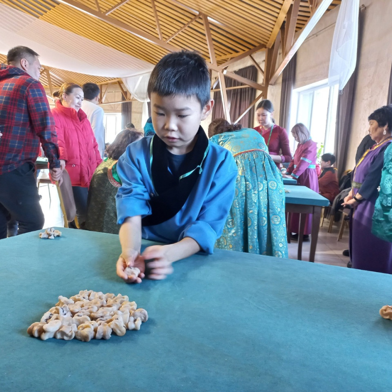 Настольная игра в лодыжки (кости)