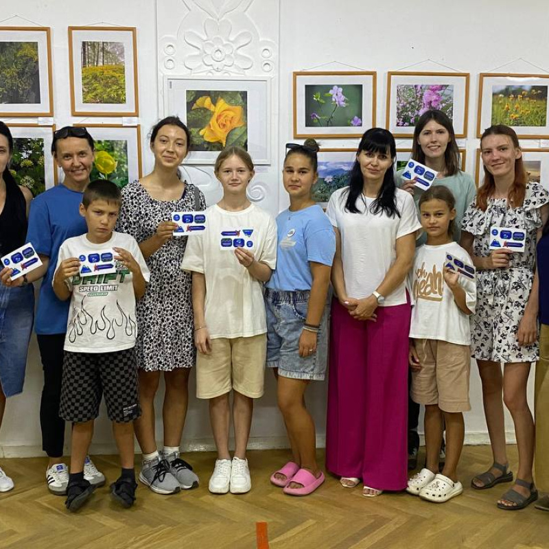 Посетители фотовыставки