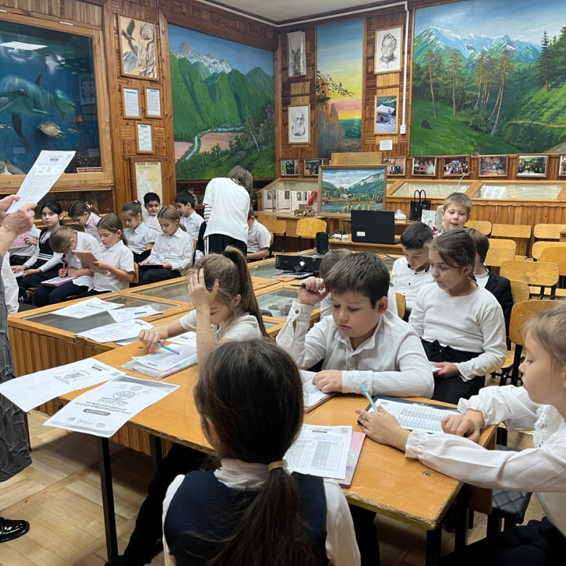 Участники экологического диктанта Участники экологического диктанта