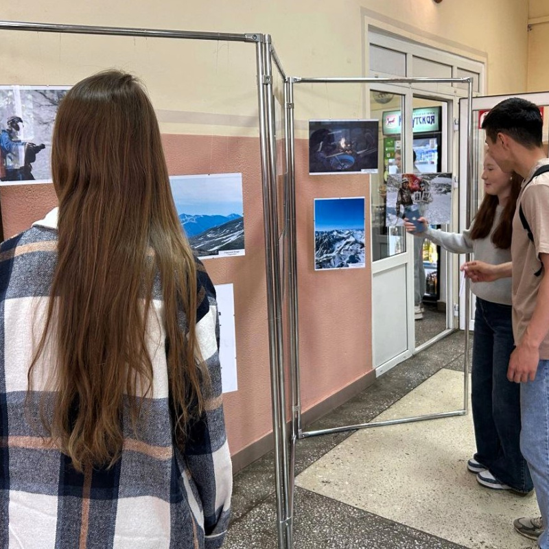 На фотовыставке На фотовыставке