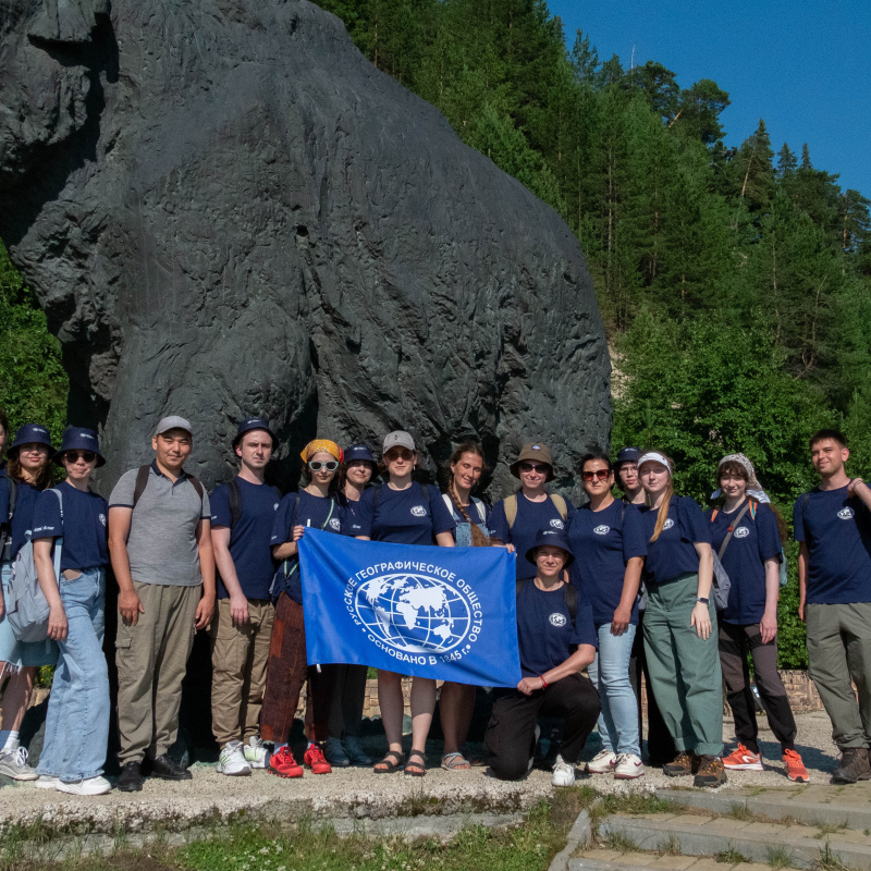 Михаил Ельмекеев
