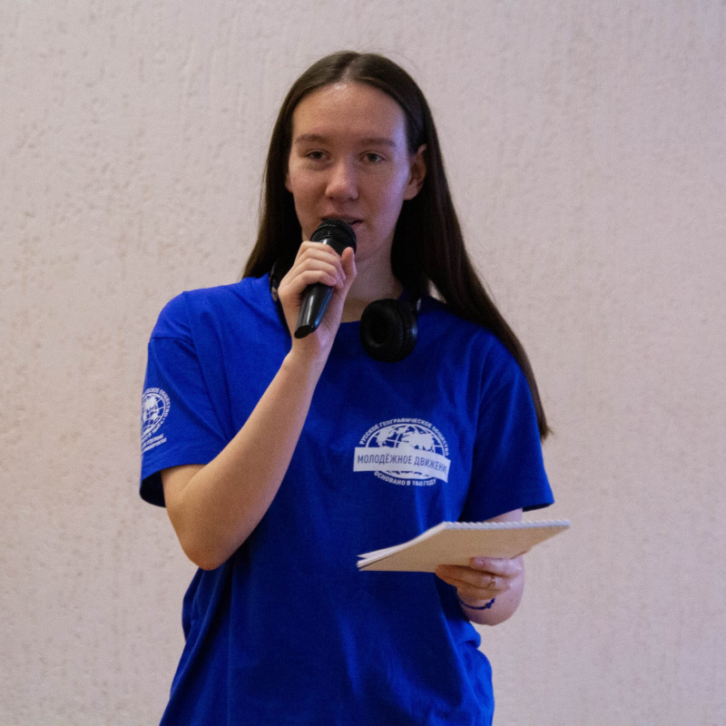 Дмитриева Алия презентует свой проект