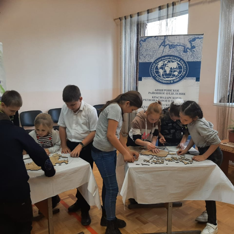 Соревнования по сбору спилс-карт