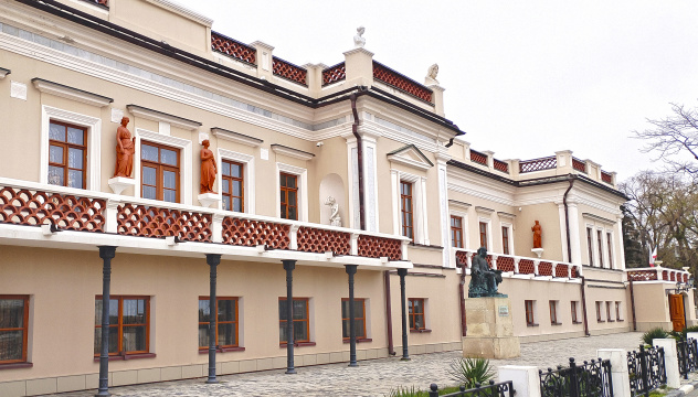 Феодосийская картинная галерея имени И.К. Айвазовского Феодосийская картинная галерея имени И.К. Айвазовского