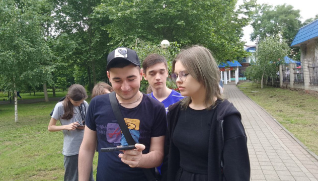 Работа с приложением на экскурсии Работа с приложением на экскурсии