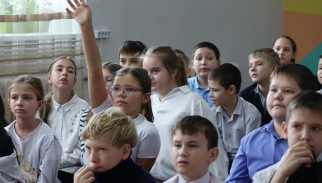 Отвечают на вопросы викторины 