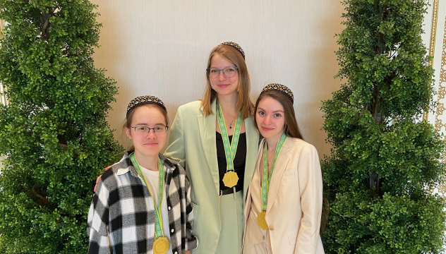 Делегация МГИМО