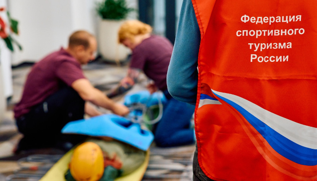 Максим Зверев Максим Зверев