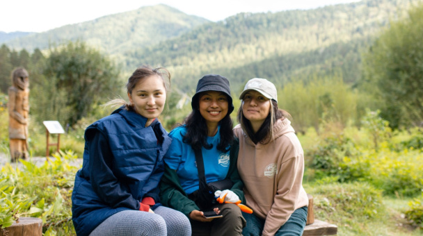 В Горно-Алтайском ботаническом саду (ООПТ)
