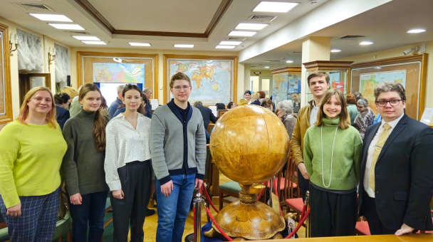 В Доме Пашкова