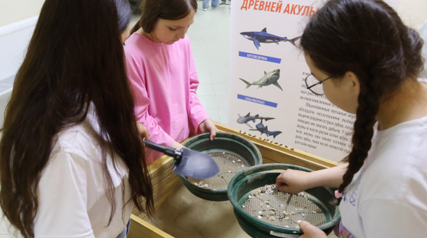 Юные исследователи Летней школы "Югра. Экология. Таланты"