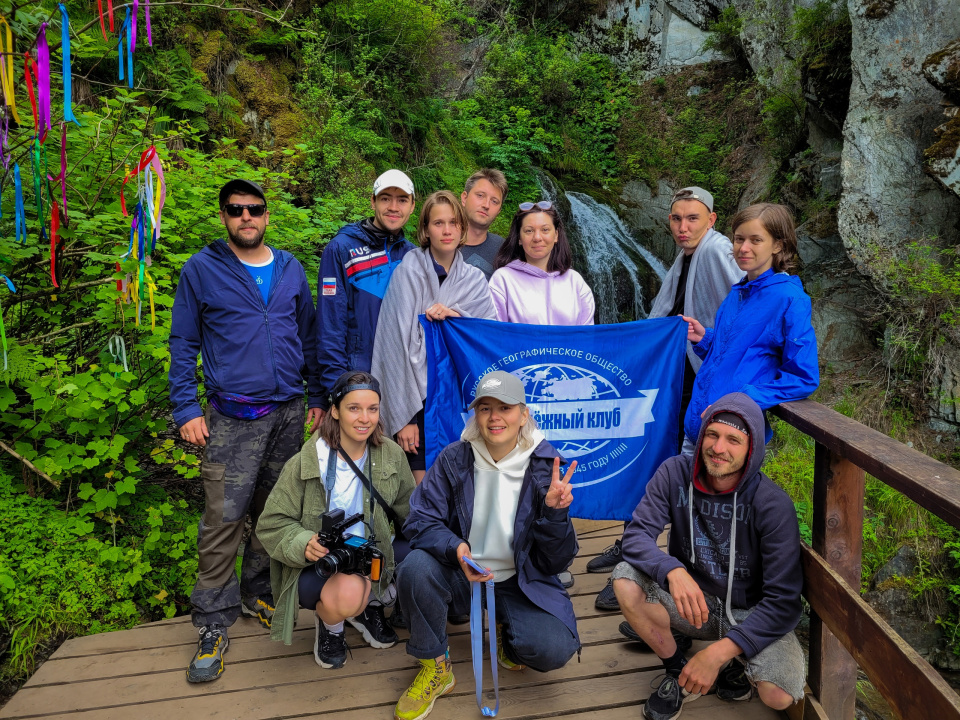 Команда волонтеров в Алтайском биосферном заповеднике