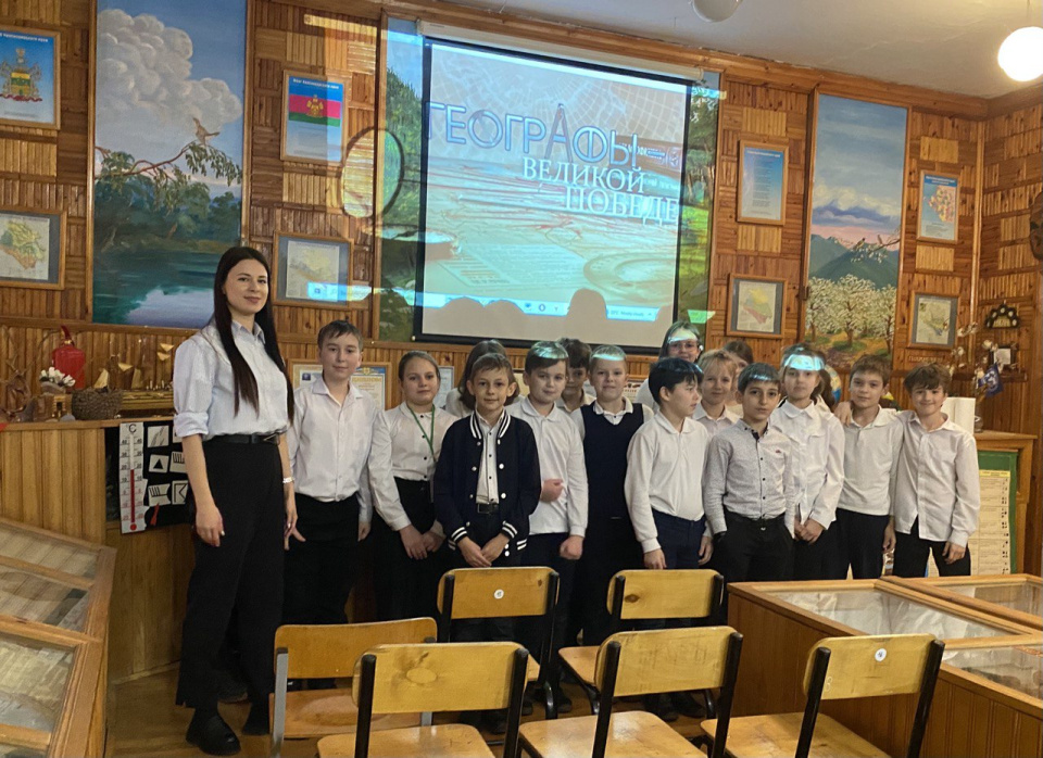 Организаторы кинолектория