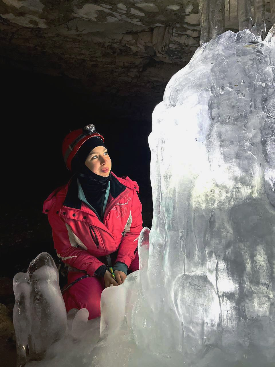 Спуск в Огненную пещеру