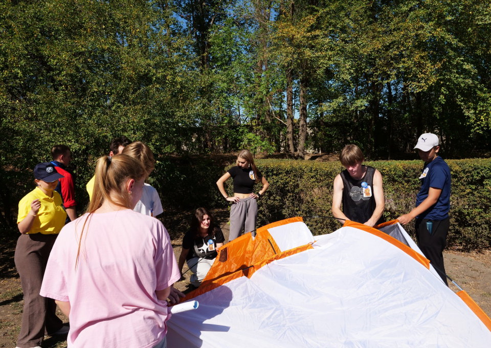 Турнир географы-туристы в Луганске