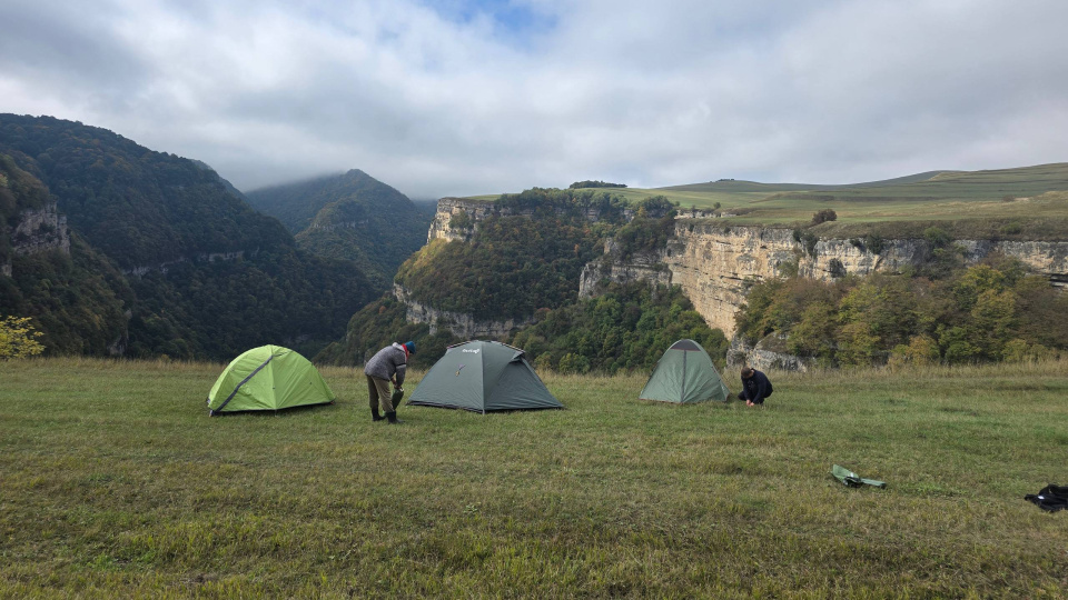 Ислам Шогенов