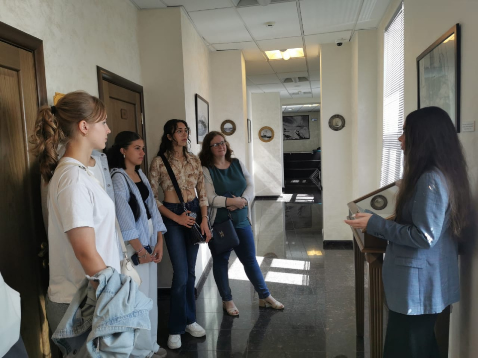 Экскурсия в штаб-квартире РГО в Москве