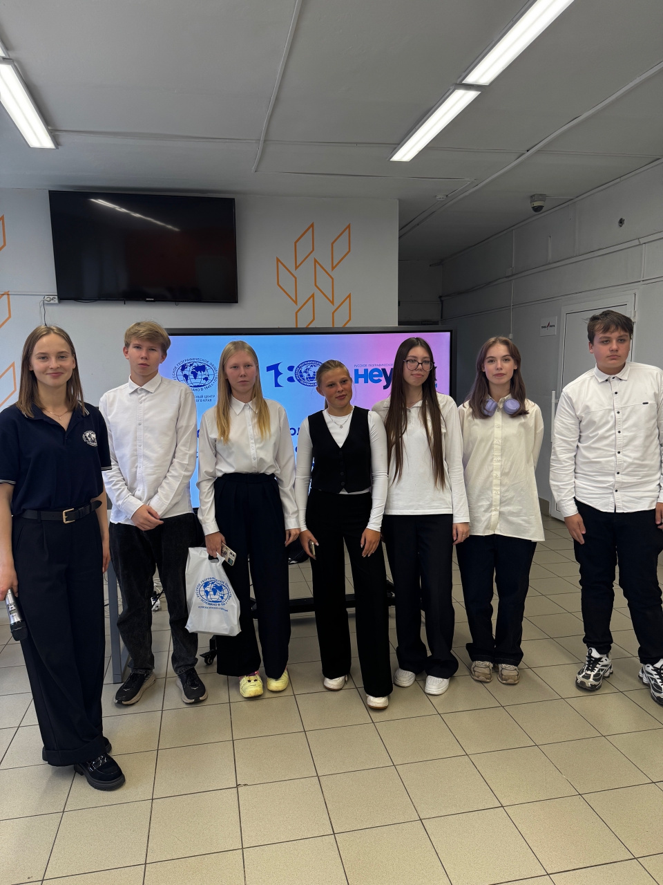 Автор: Артём Усольцев Автор: Артём Усольцев