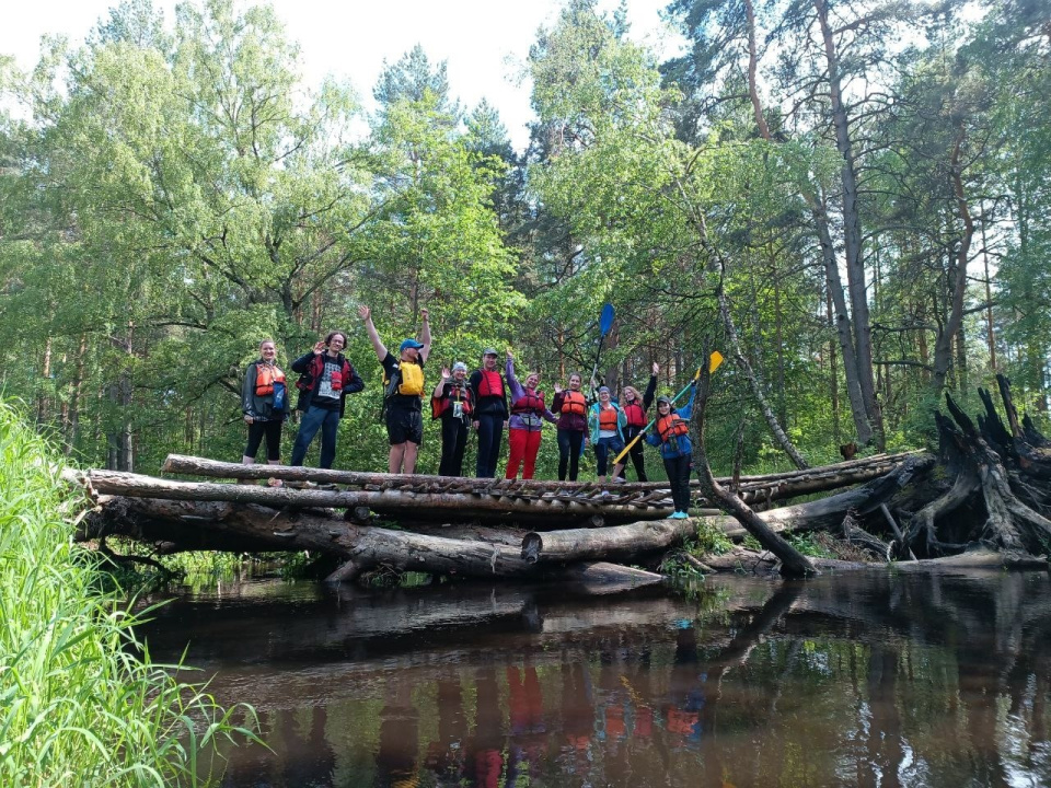 На сплаве по реке Нерской