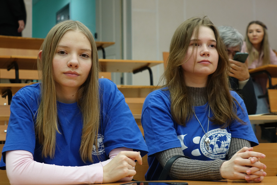 Четвертая "Парта открытий РГО" установлена в Хакасии  