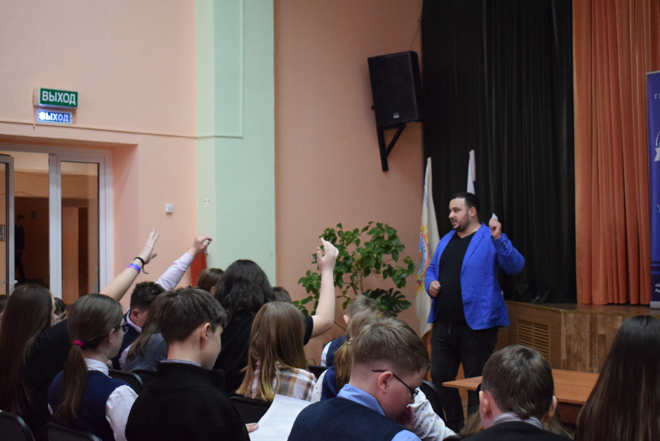 "Клуб интересных встреч: "Приключенцы" из Россоши"