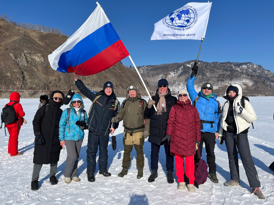 Посреди Байкала с Фетисовым