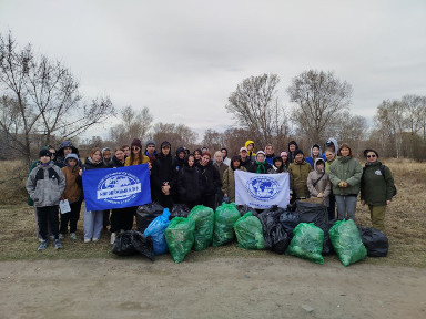 Участники экологического субботника 