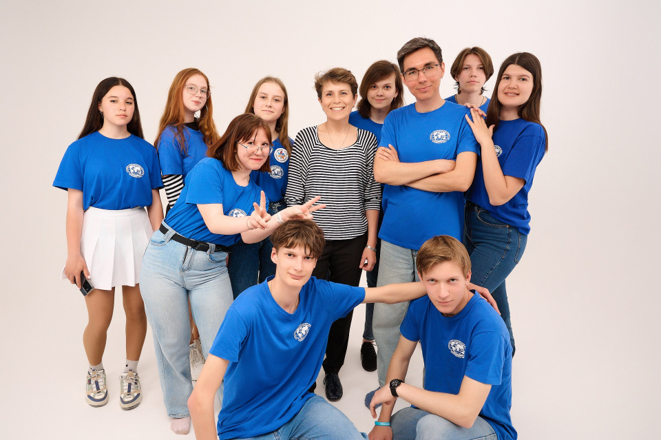 Ирина Митюшина с командой активистов и экспертов владимирского Молодёжного клуба РГО